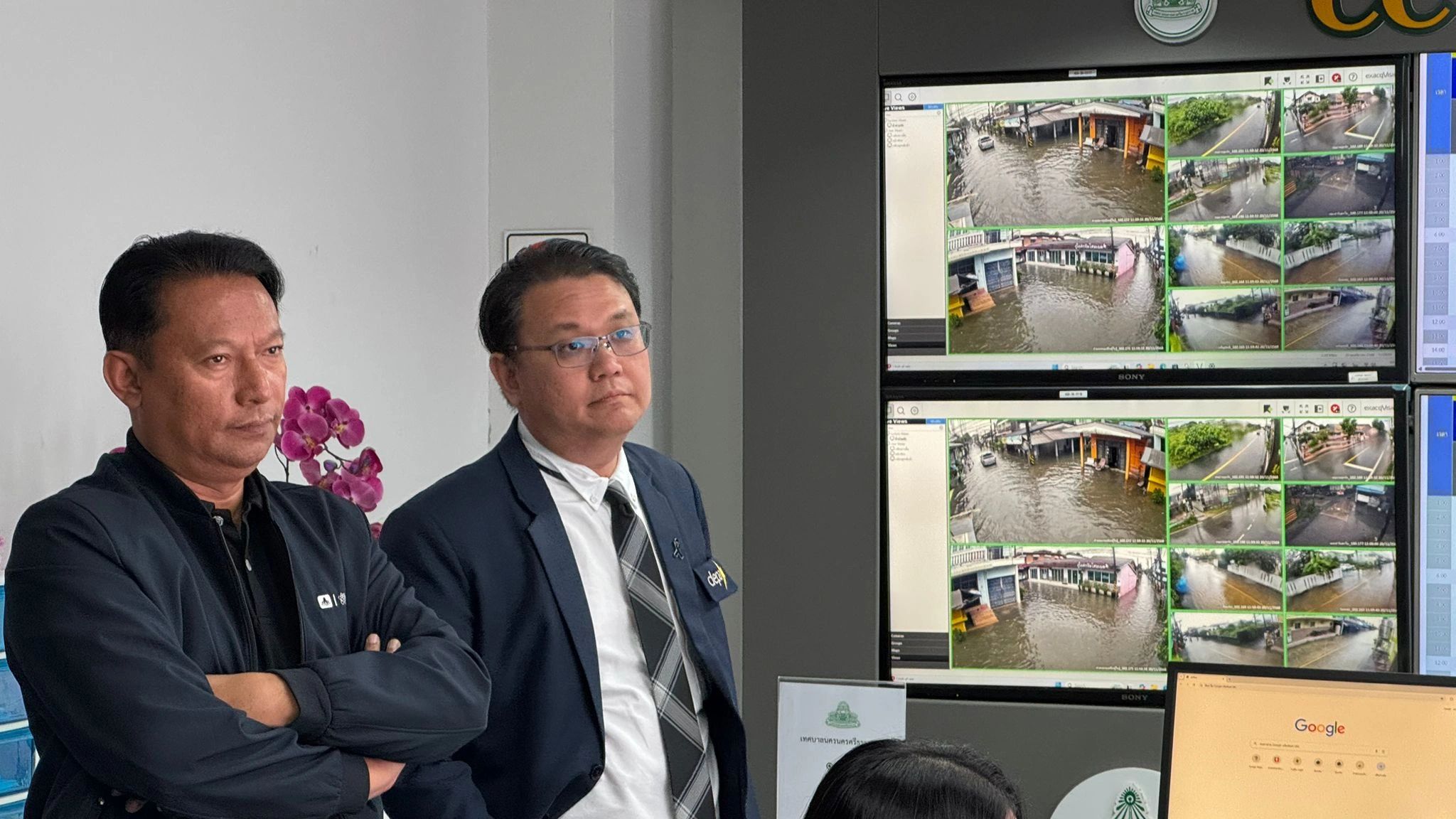 Officials monitoring flood CCTV feeds